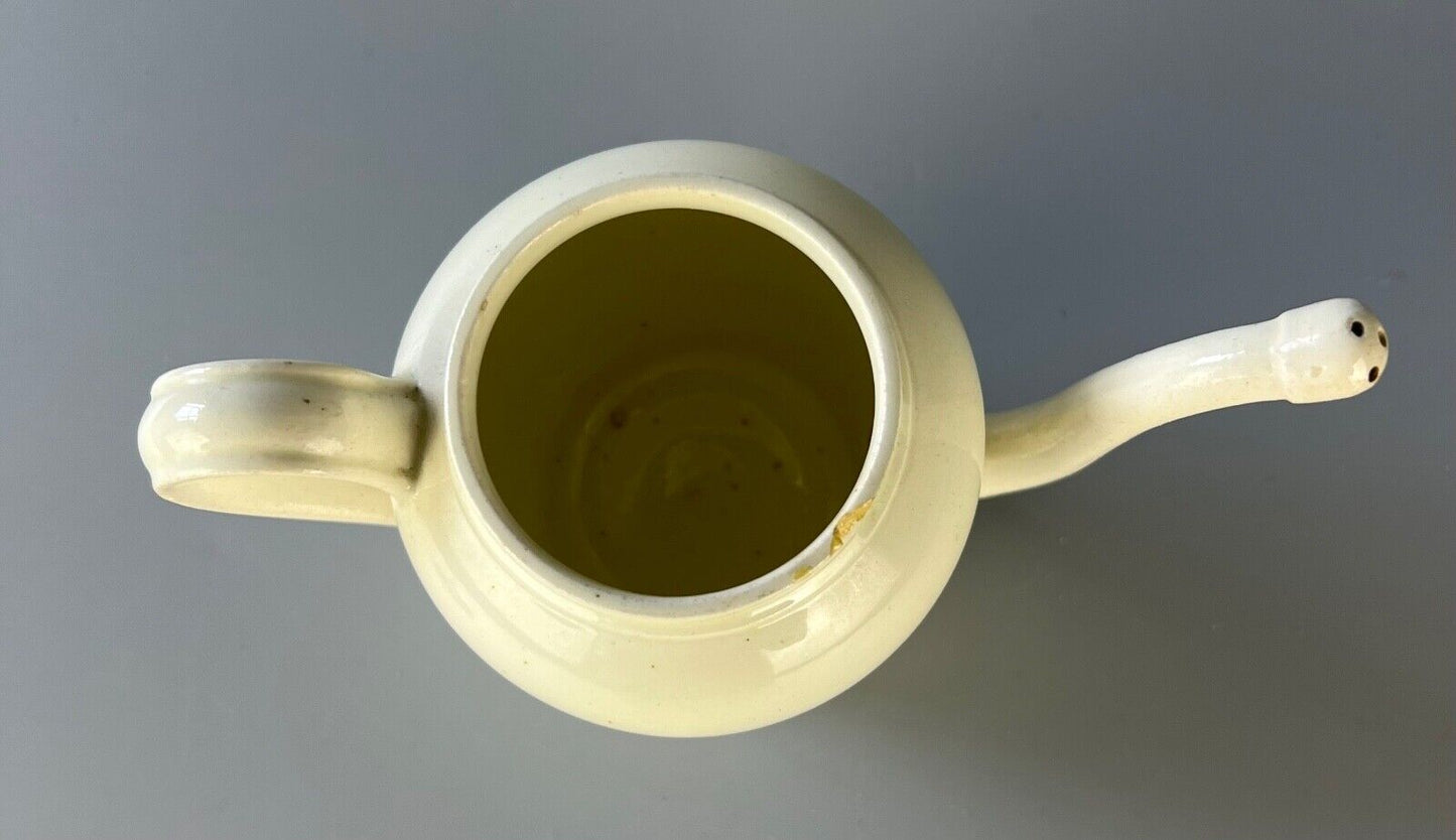 A rare late 18thc creamware bubby pot. Probably Wedgwood. c.1790