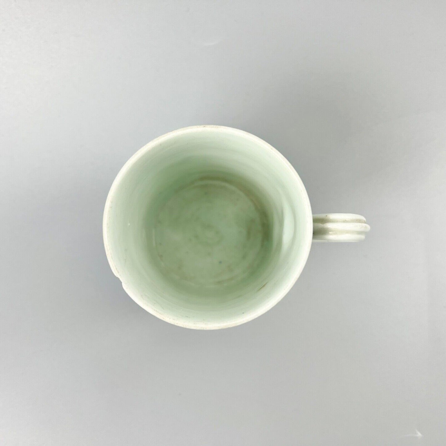 A v. rare Worcester b/w mug painted 'Nesting Crane' Pattern IC21 Branyan c1756-8
