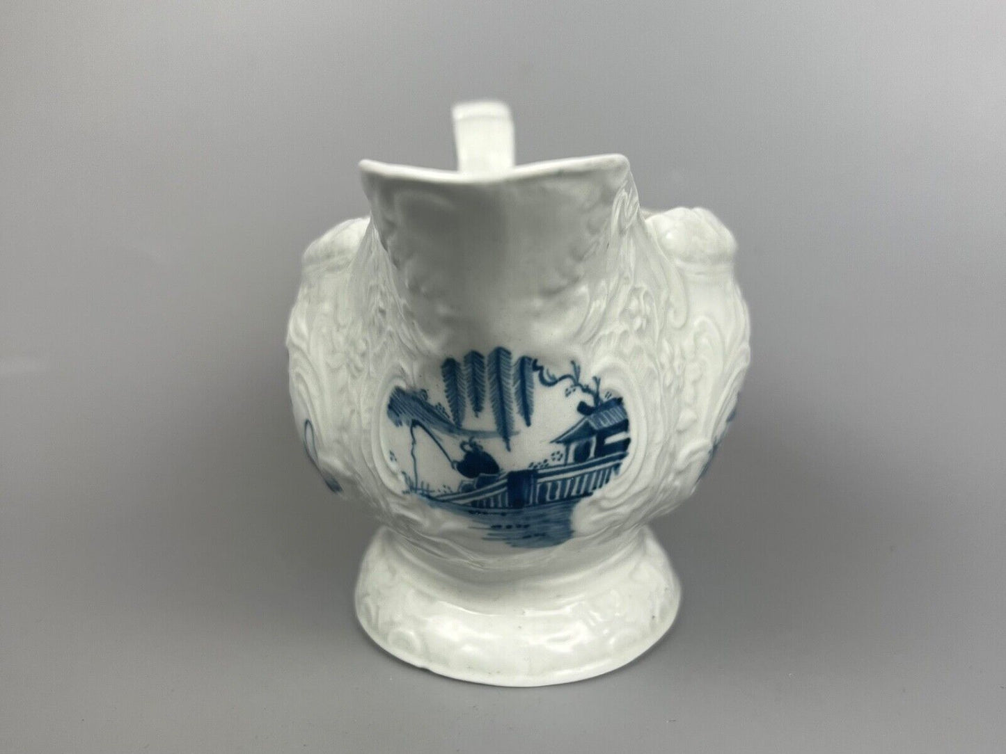 A mid 18thc Philip Christian Liverpool porcelain sauceboat c1765