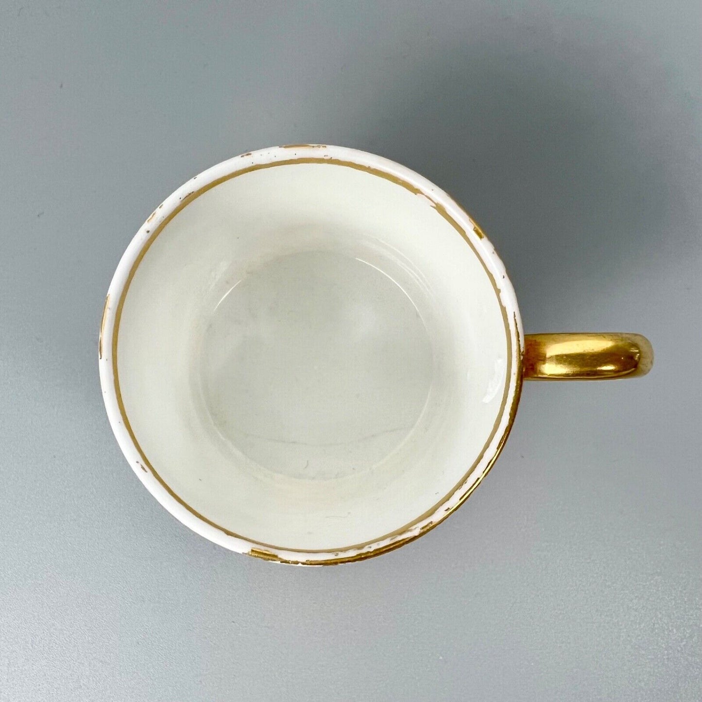 A Barr, Flight and Barr coffee can c.1810 painted with an eastern scene.
