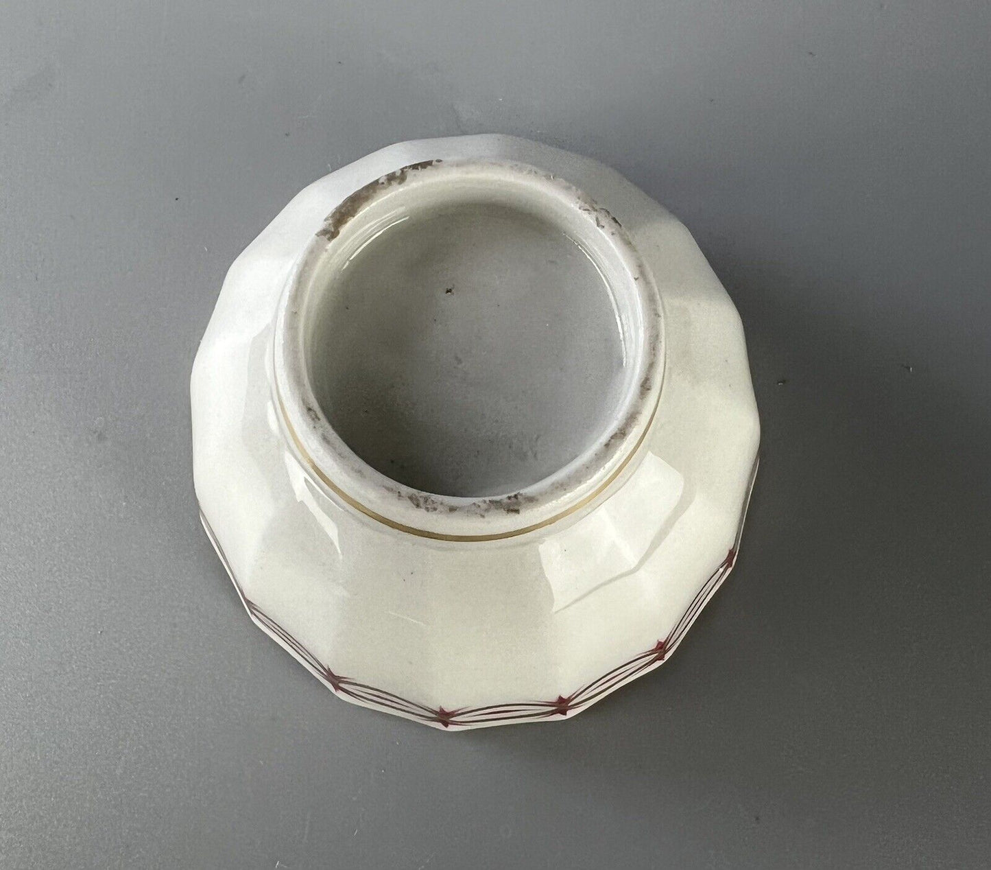 A New Hall true trio (coffee cup, tea bowl and saucer) c.1795. Pattern 89