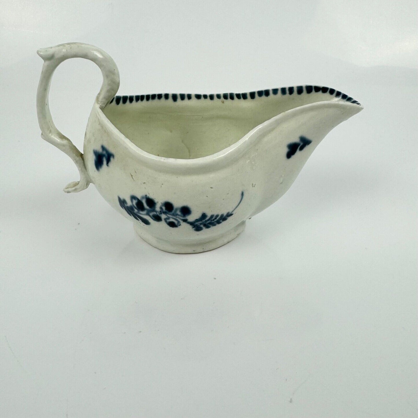 A Pennington Liverpool blue/white creamboat in the Horsetail pattern. c.1780