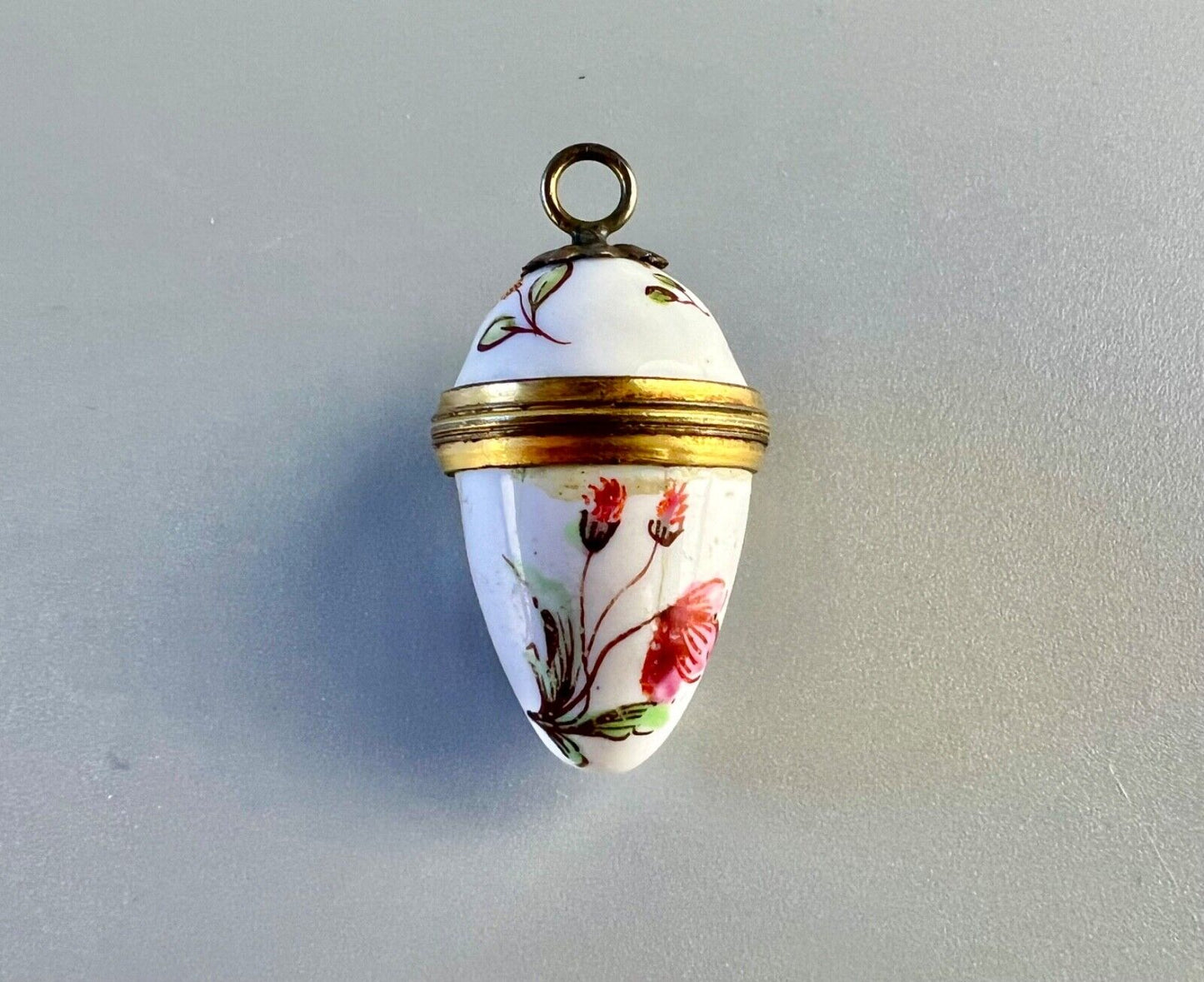 A rare and unusually small late 18thc egg-shaped Birmingham/Staffs enamel box