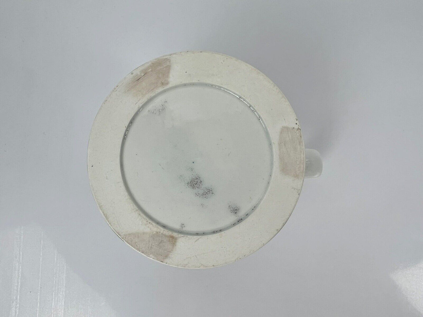Derby patch-mark quart tankard of unrecorded shape. Ex-Chelsea painter? c.1768