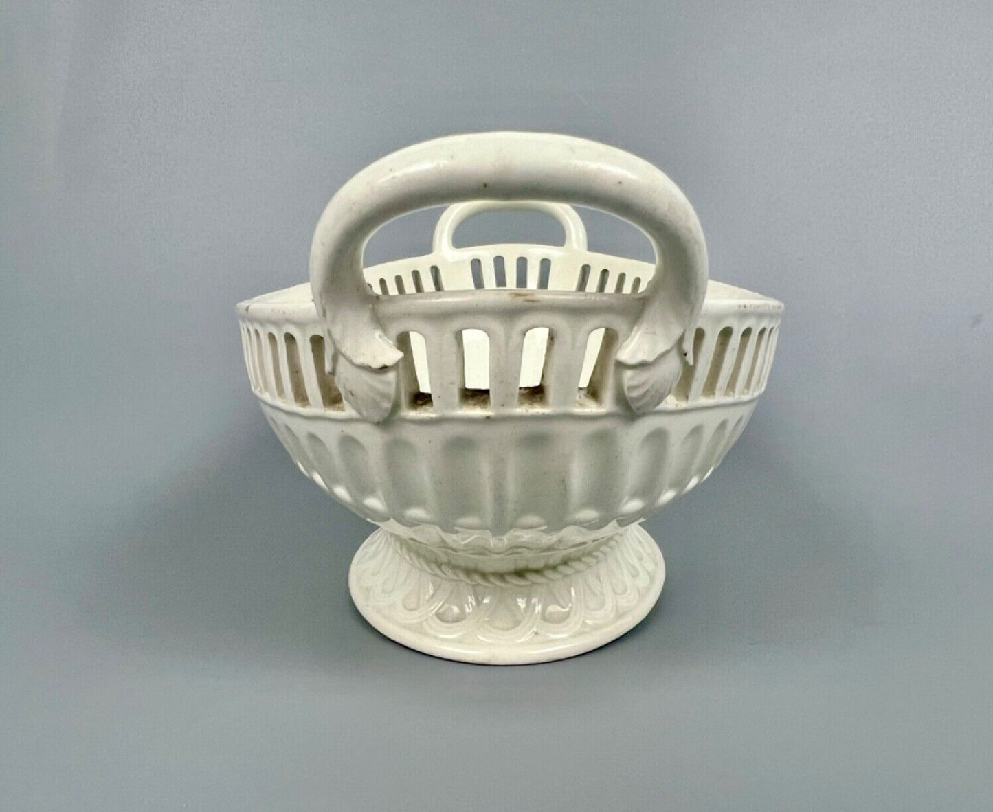 A Wedgwood creamware reticulated basket