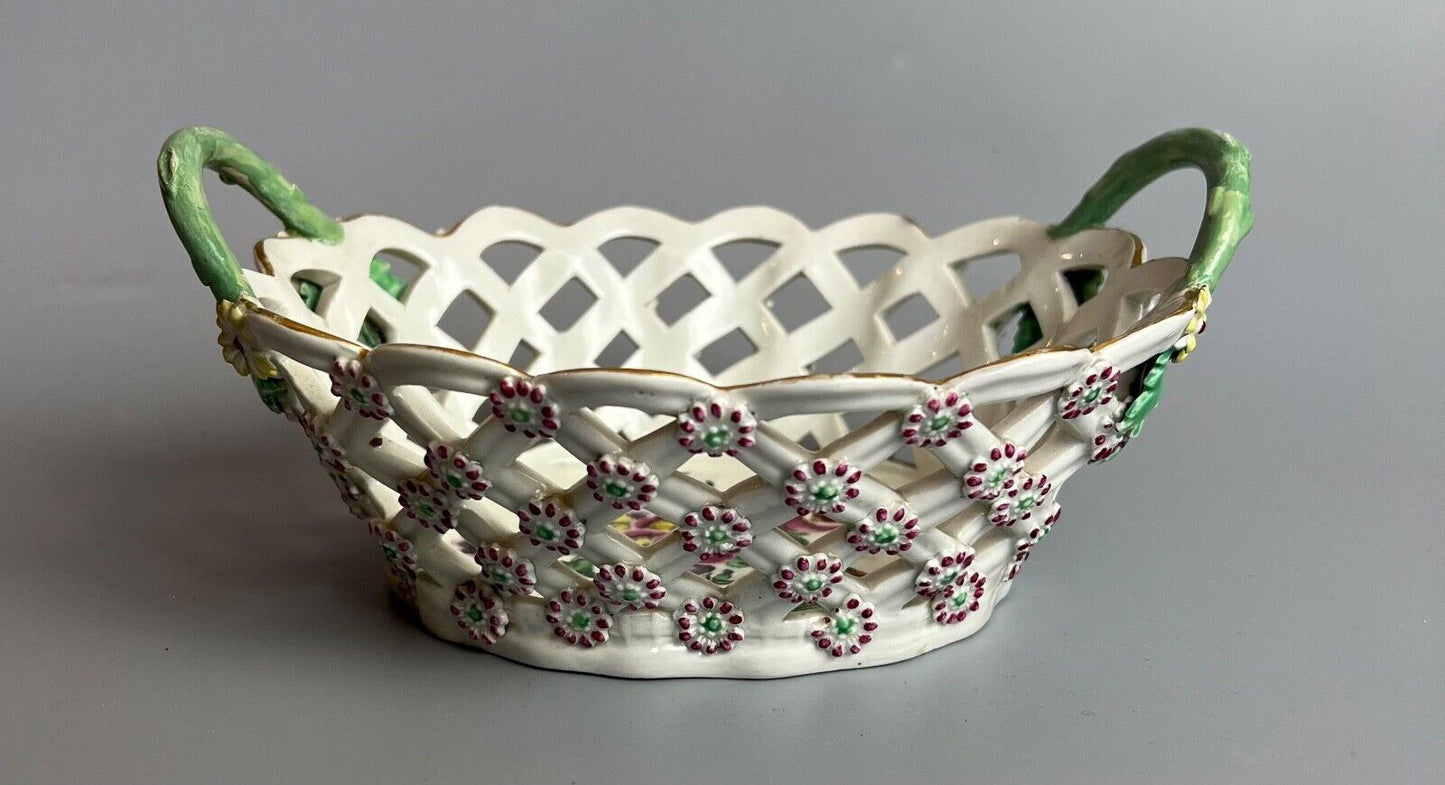 A rare 1st Period Worcester reticulated basket c.1770