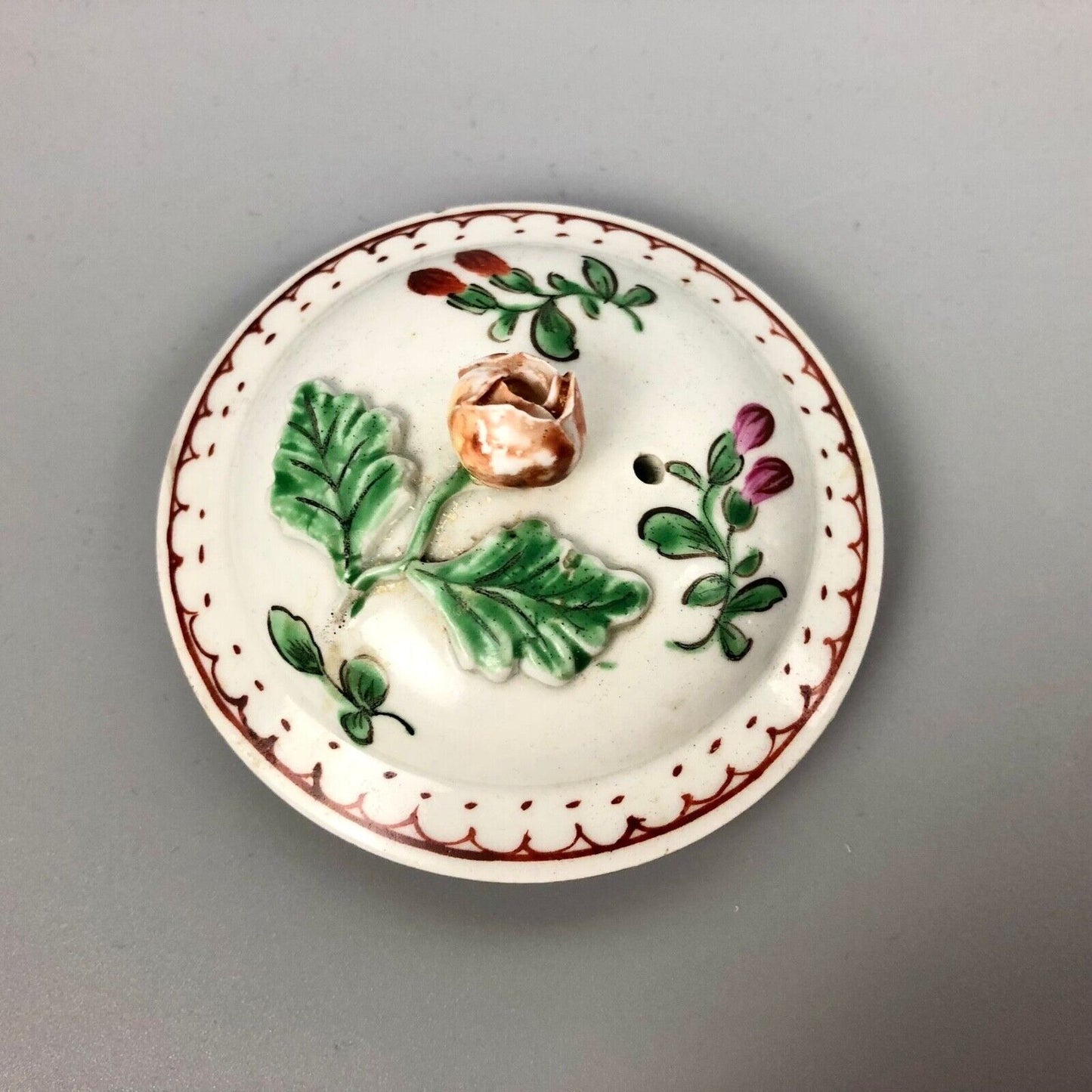 A First Period Worcester Teapot Painted With Floral Sprays c1770