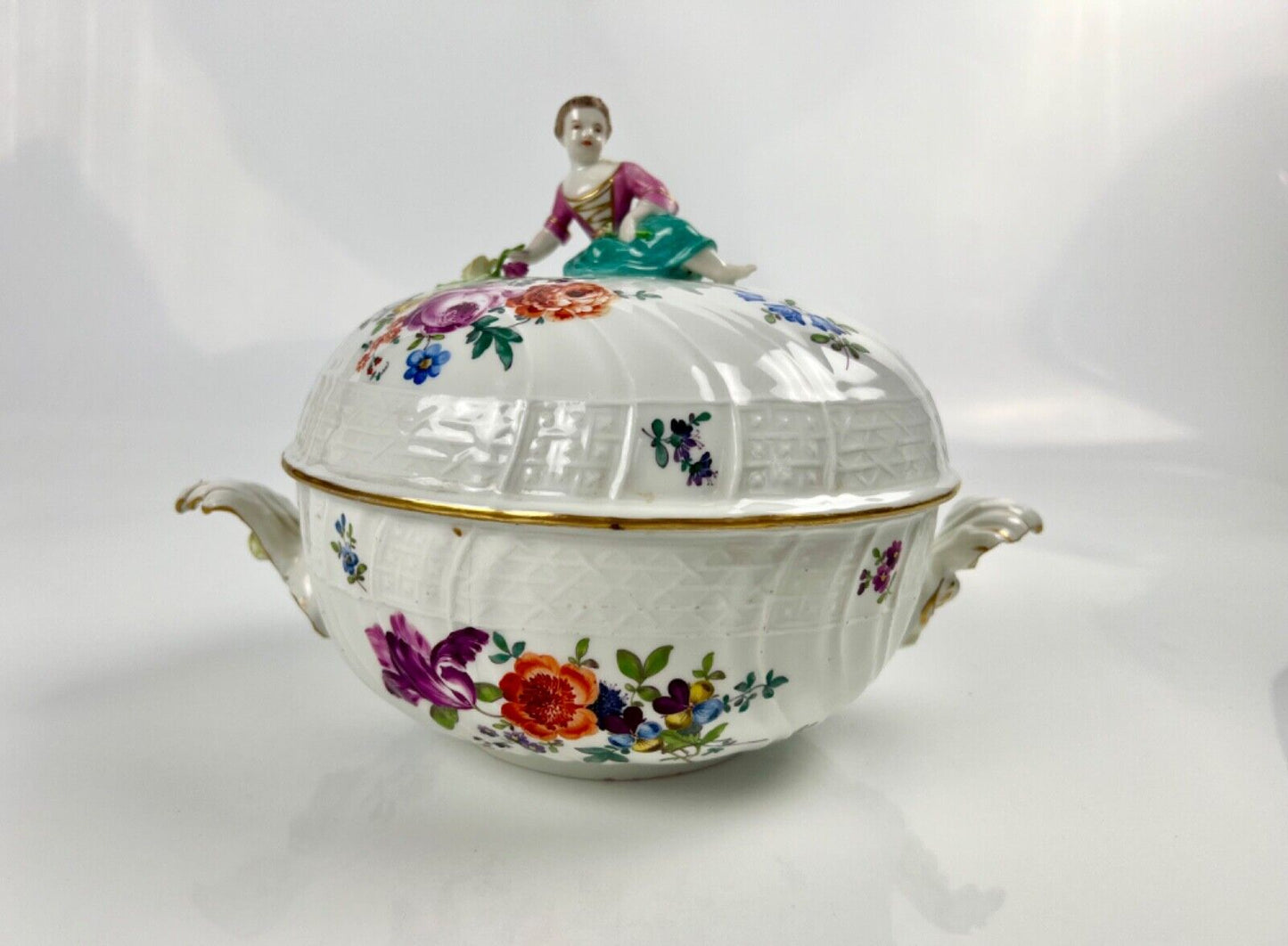 A Meissen Academic Dot Period figural and asparagus handled moulded tureen c1770