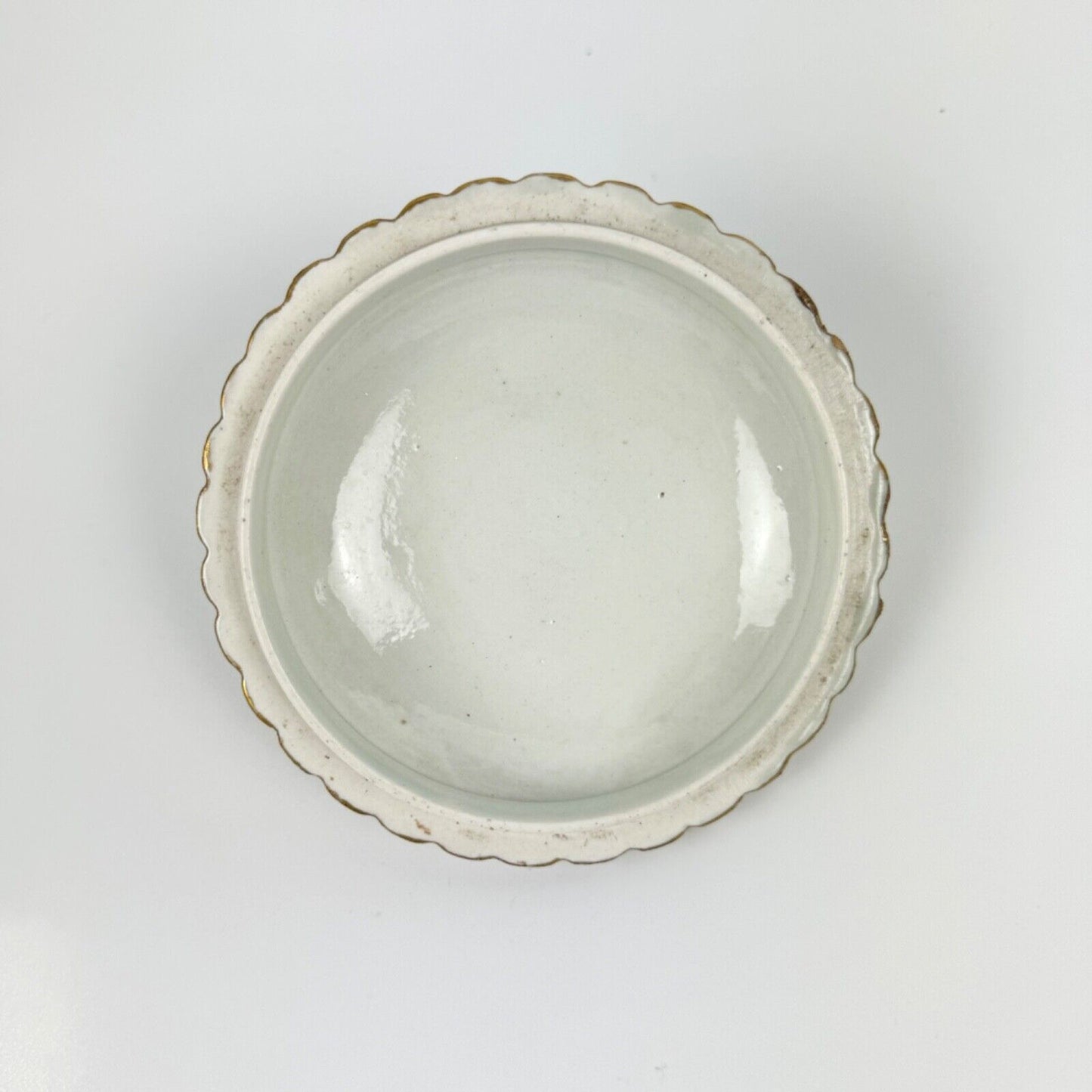A good Caughley fluted sucrier and cover probably Chamberlain decorated c.1780