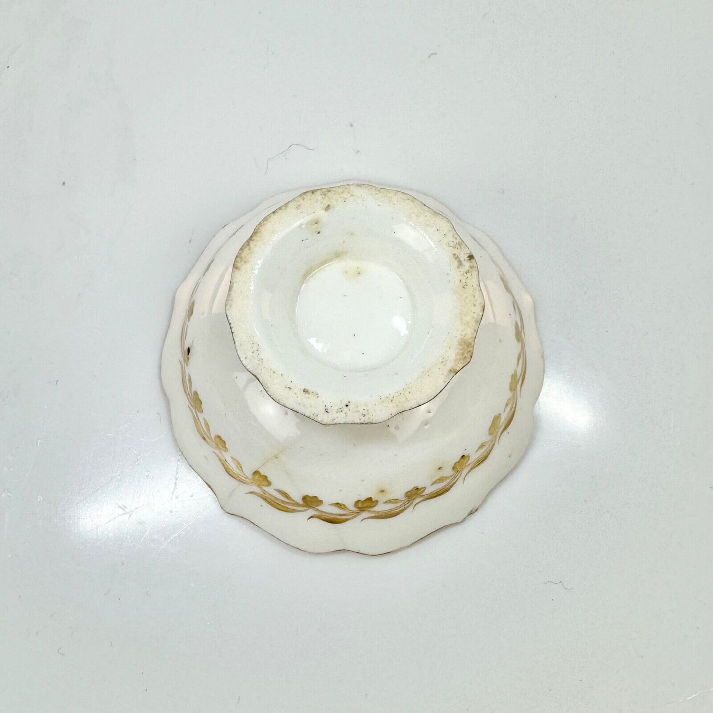 5628918