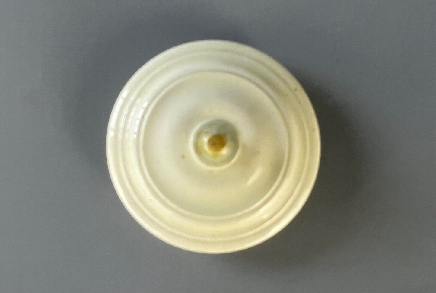 A rare late 18thc creamware bubby pot. Probably Wedgwood. c.1790