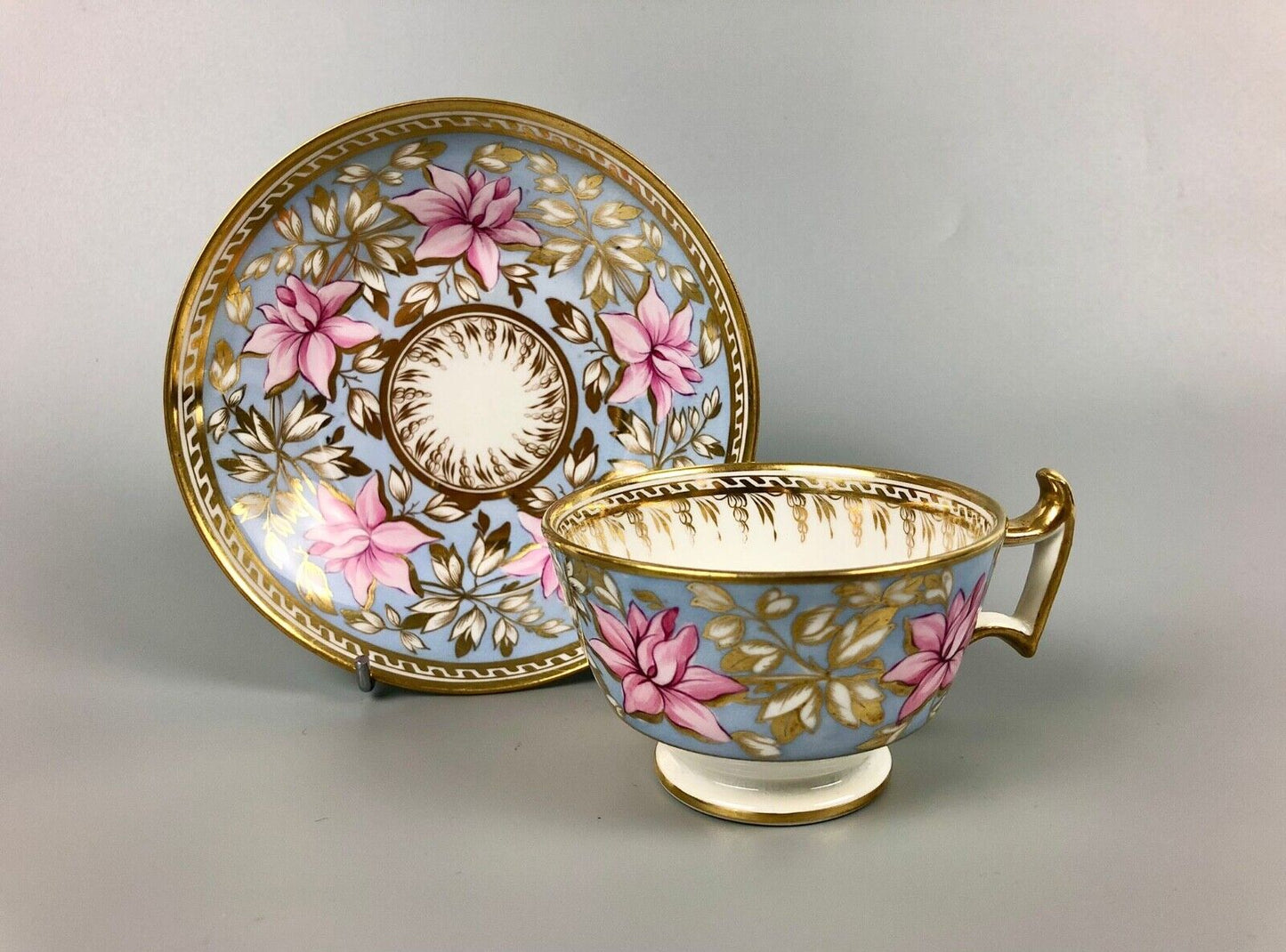 A Job Ridgway and Sons 'Grecian' true trio in pattern number 2/5 c.1815