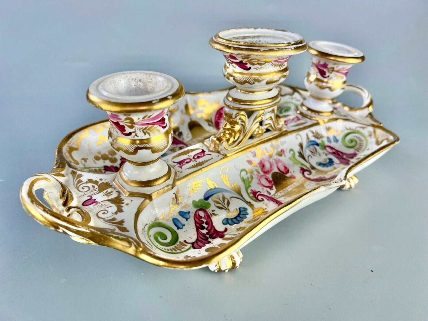 An early 19thc Derby deskstand in pattern 769 c.1820