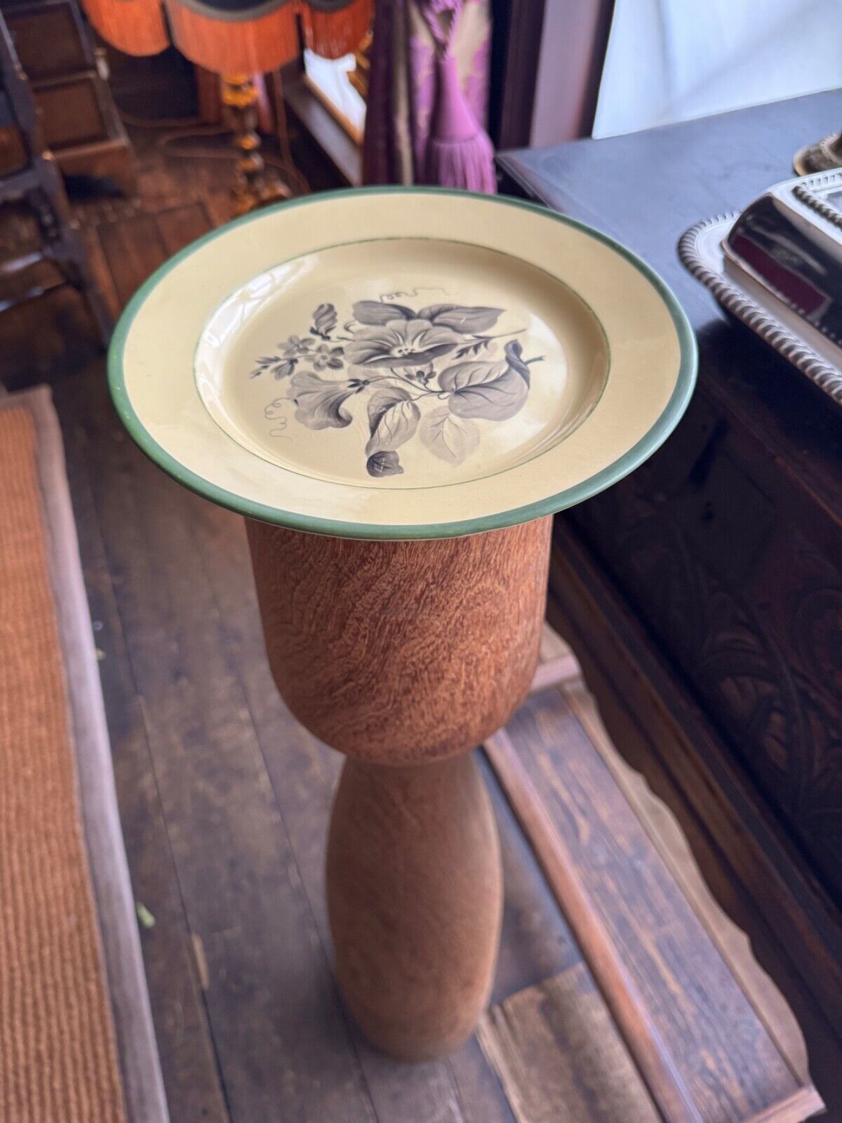 Leeds Pottery drabware plate painted with convolvulus. Griffin Collection. c1810