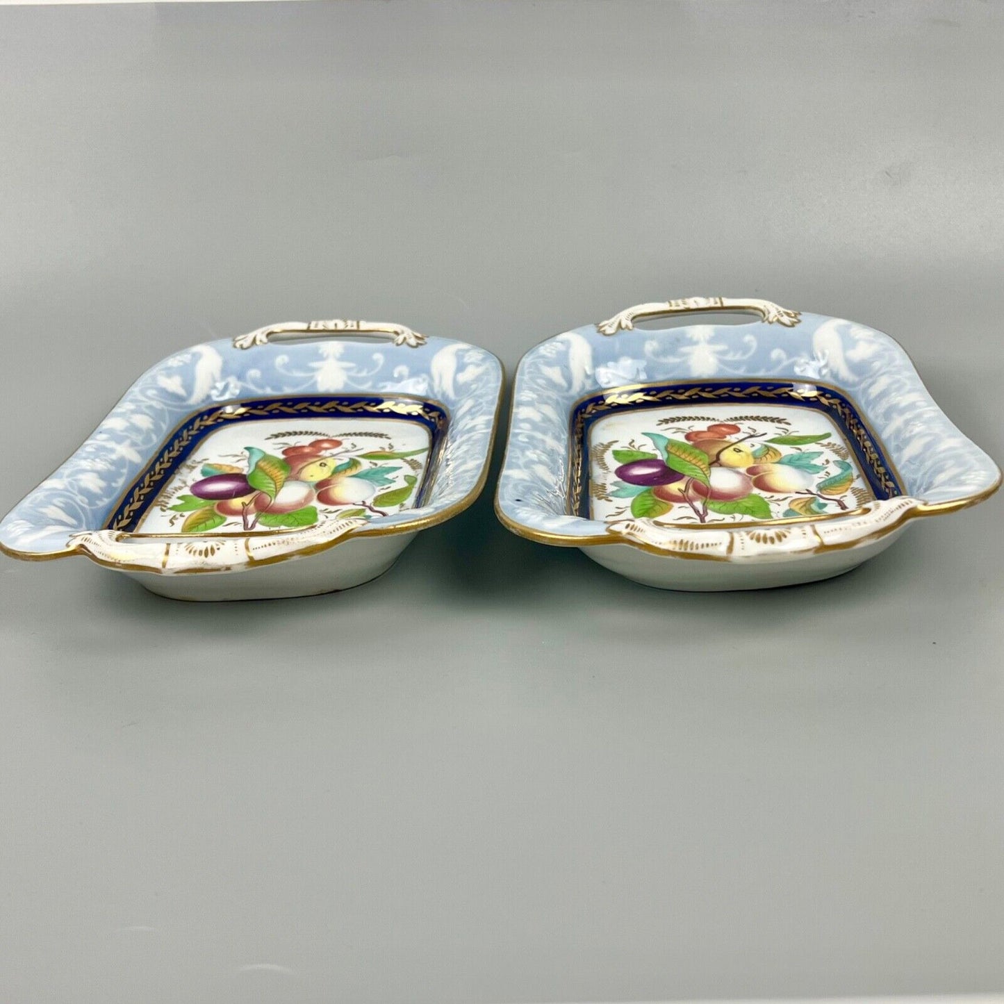 New Hall pattern 1706 dishes decorated with fruit & embossed birds. c.1812-18