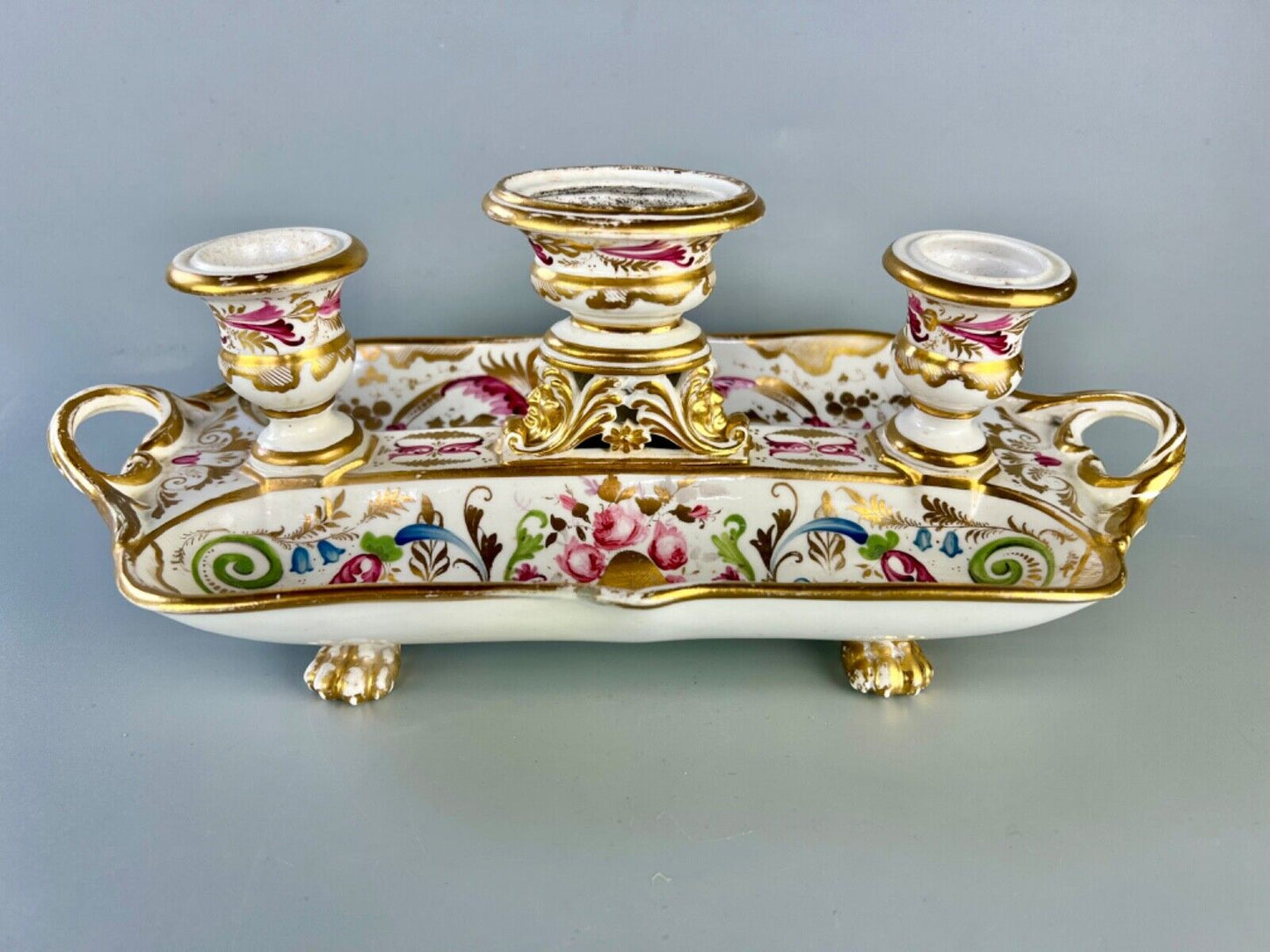 An early 19thc Derby deskstand in pattern 769 c.1820
