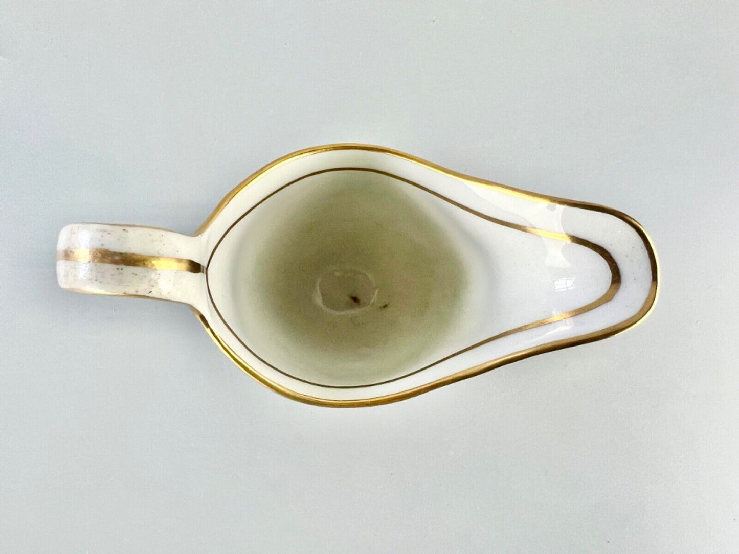 A New Hall helmet shaped creamer. c.1785-90. Pattern 167