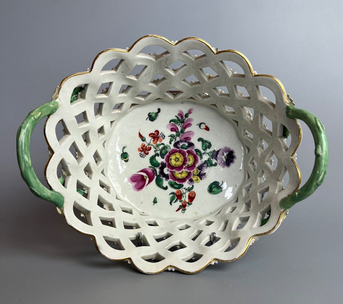 A rare 1st Period Worcester reticulated basket c.1770