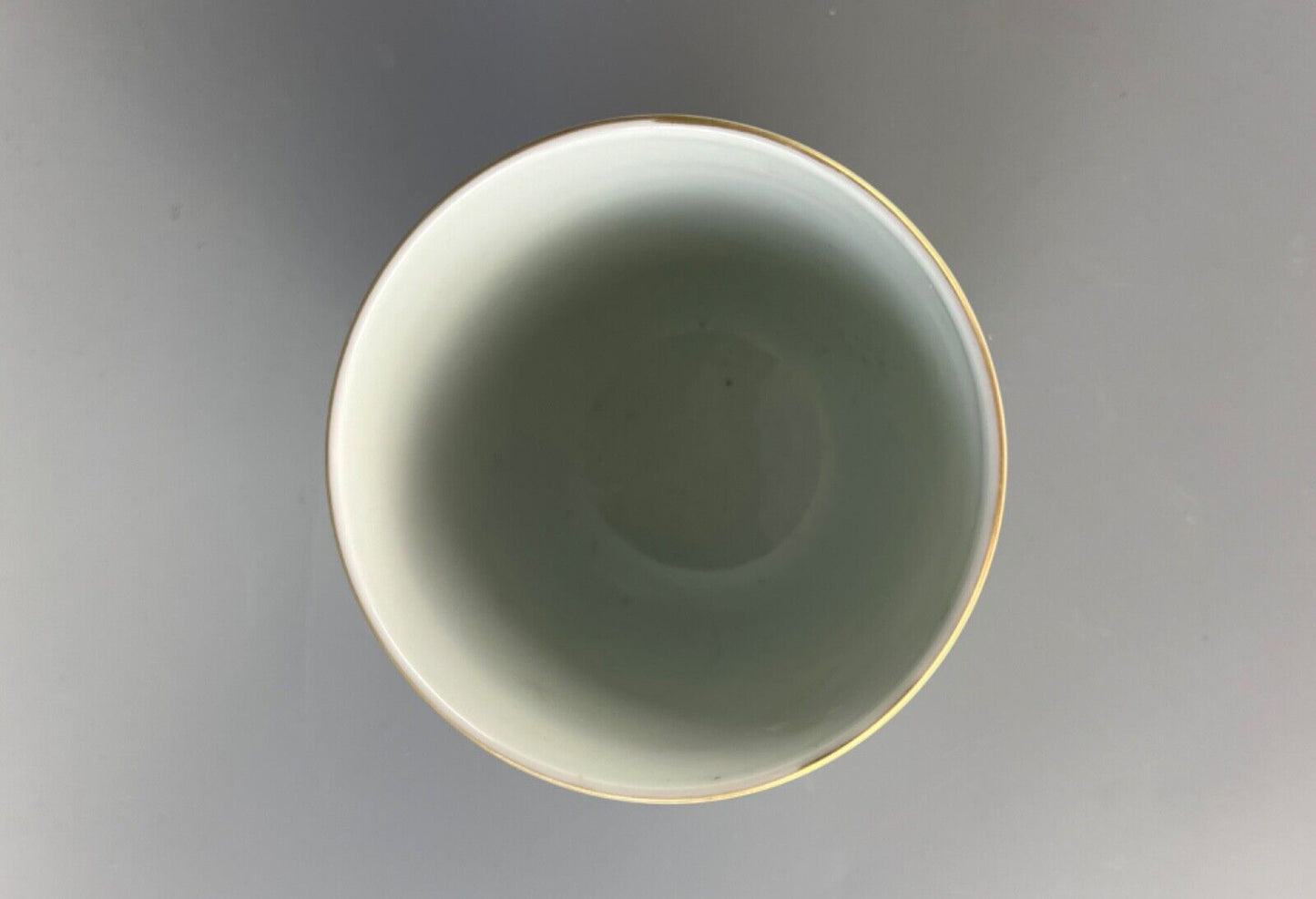 A 20thc Chinese porcelain painted bowl, depicting the dragon & flaming pearl.