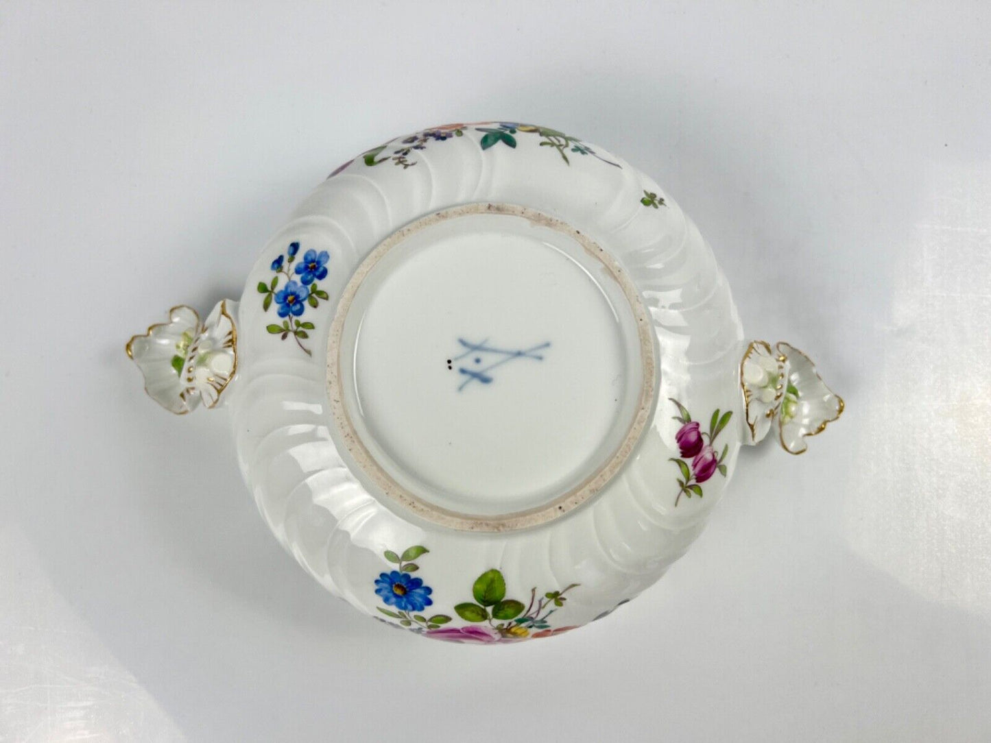 A Meissen Academic Dot Period figural and asparagus handled moulded tureen c1770
