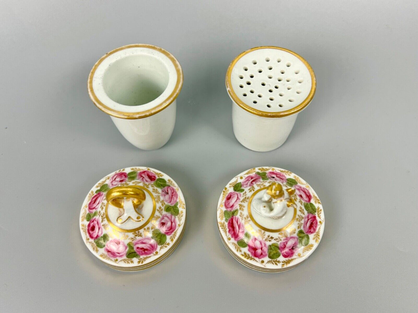 A Flight, Barr & Barr, Worcester, inkstand painted with roses c.1810-3