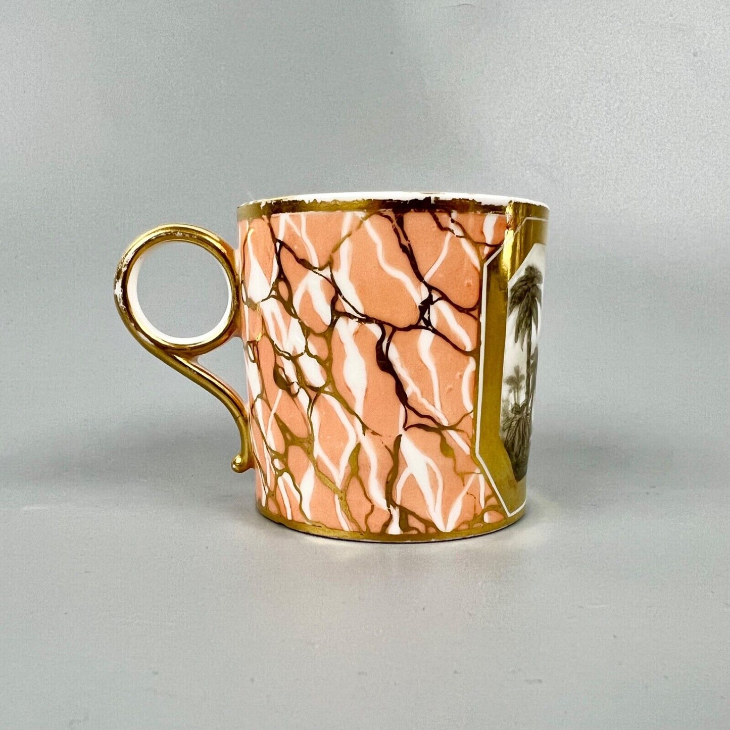 A Barr, Flight and Barr coffee can c.1810 painted with an eastern scene.
