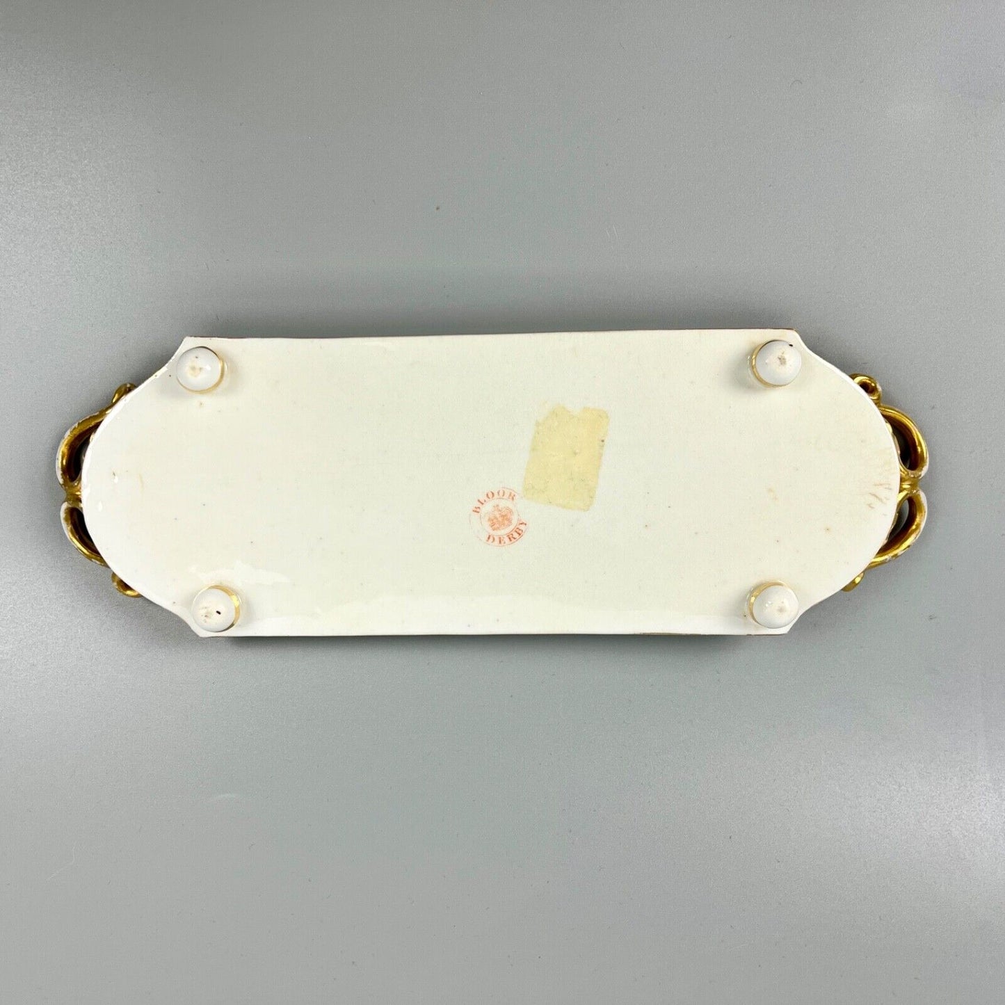 A fine Derby inkset painted with pink scale and floral swag decoration c.1820