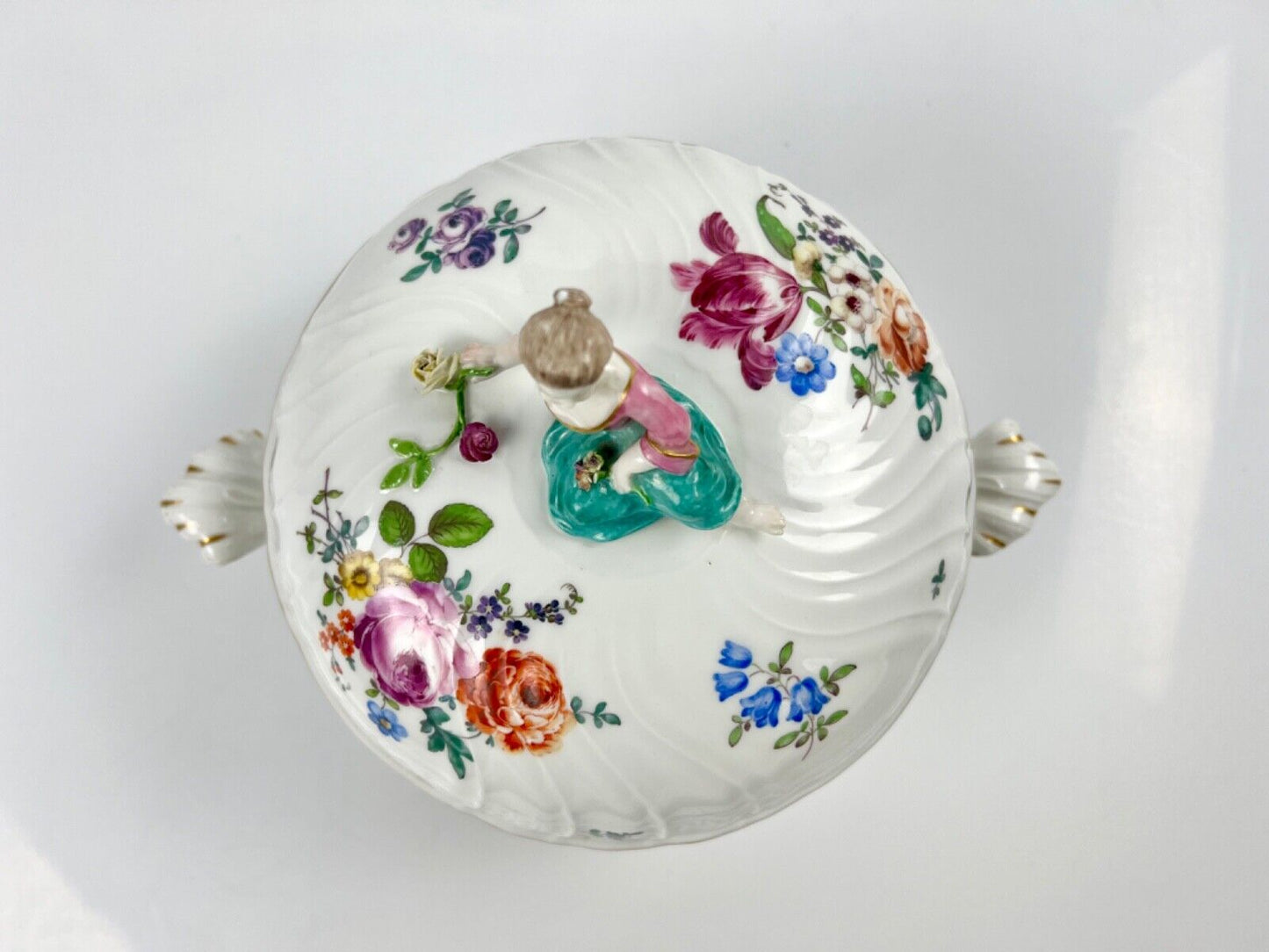 A Meissen Academic Dot Period figural and asparagus handled moulded tureen c1770
