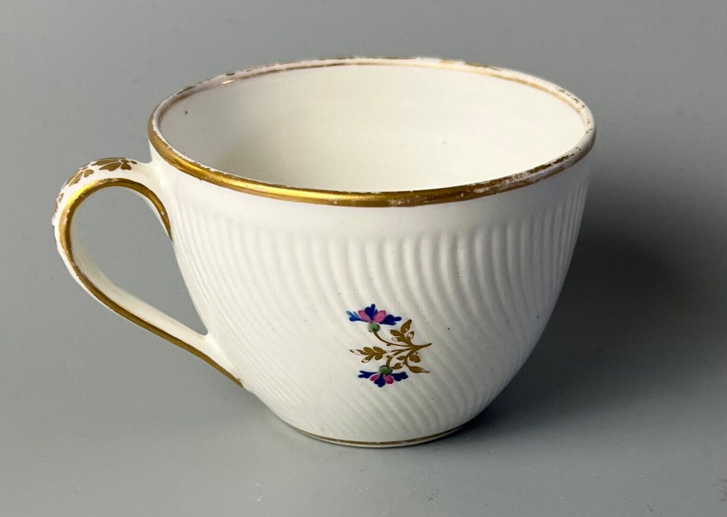 A late 18thc Derby incised twist moulded trio in pattern number 129 c.1790