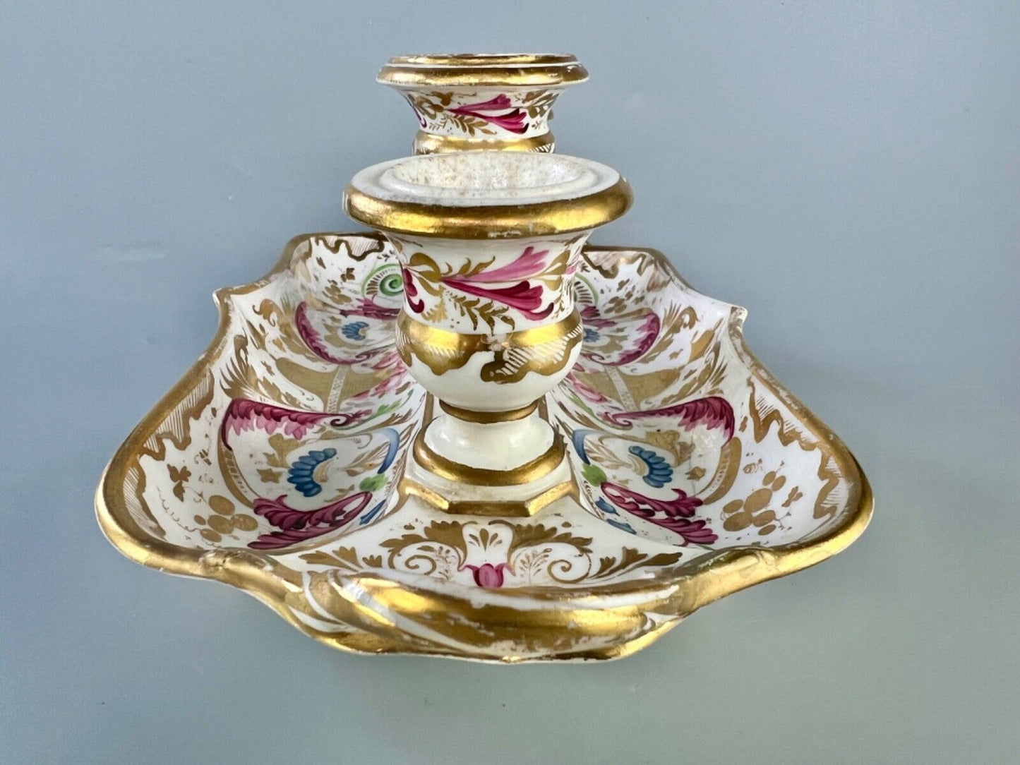 An early 19thc Derby deskstand in pattern 769 c.1820