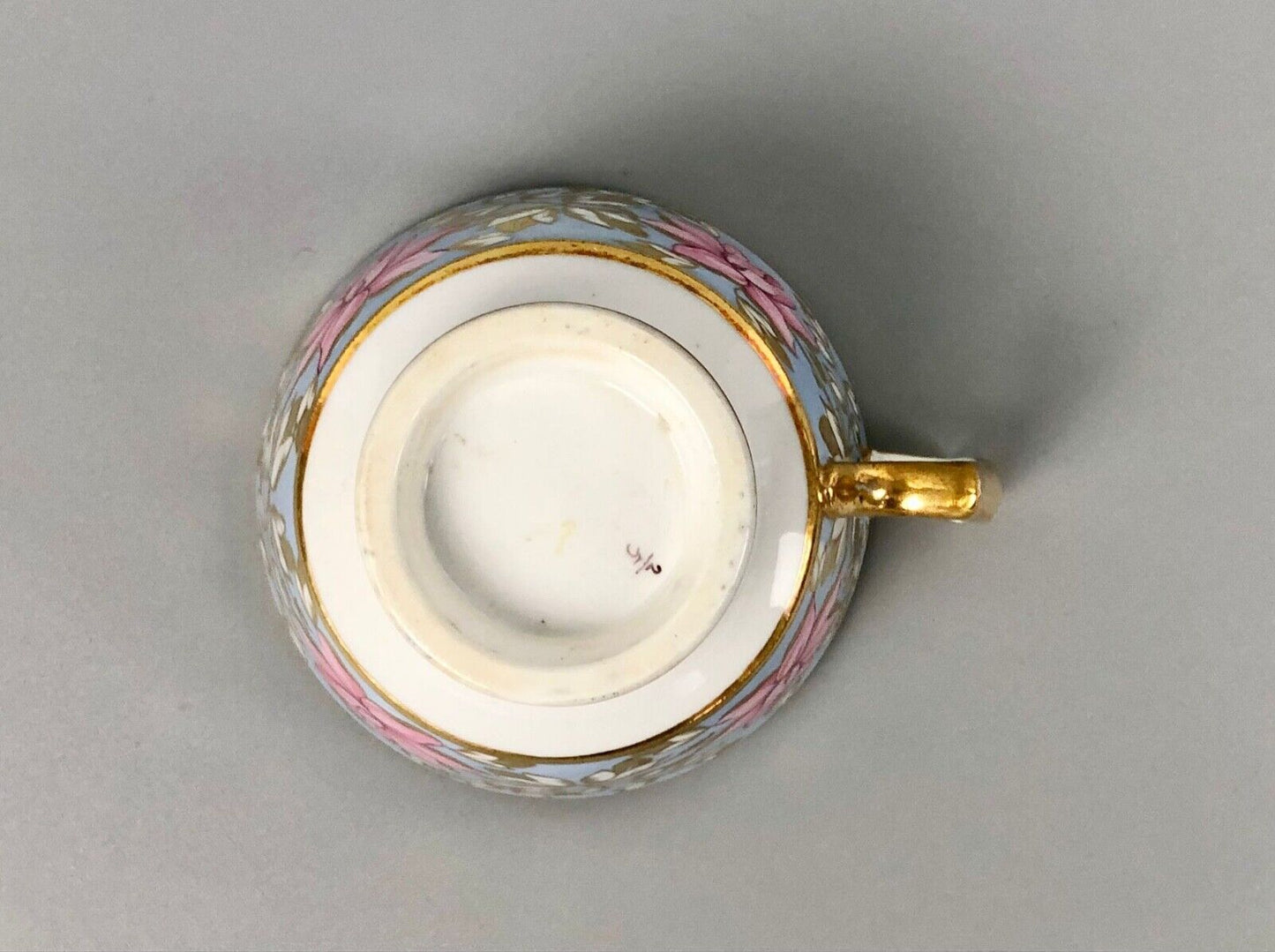A Job Ridgway and Sons 'Grecian' true trio in pattern number 2/5 c.1815