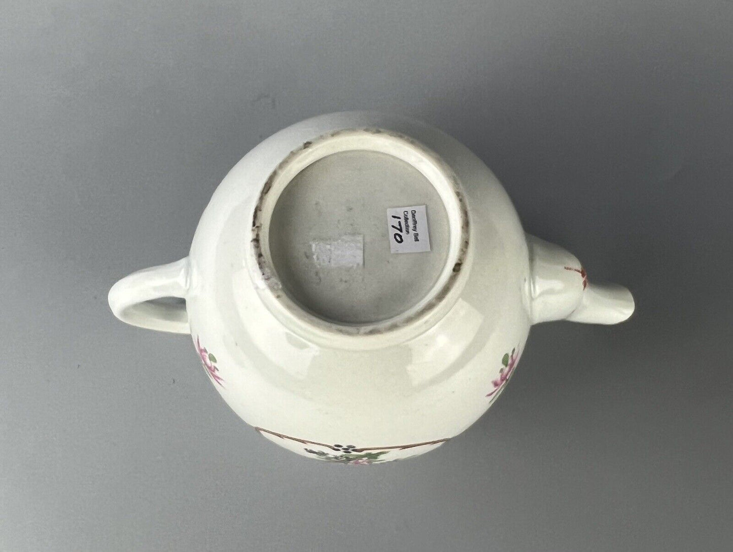 A 1st Period Worcester 'Compagnie des Indes' pattern teapot and cover c.1775.