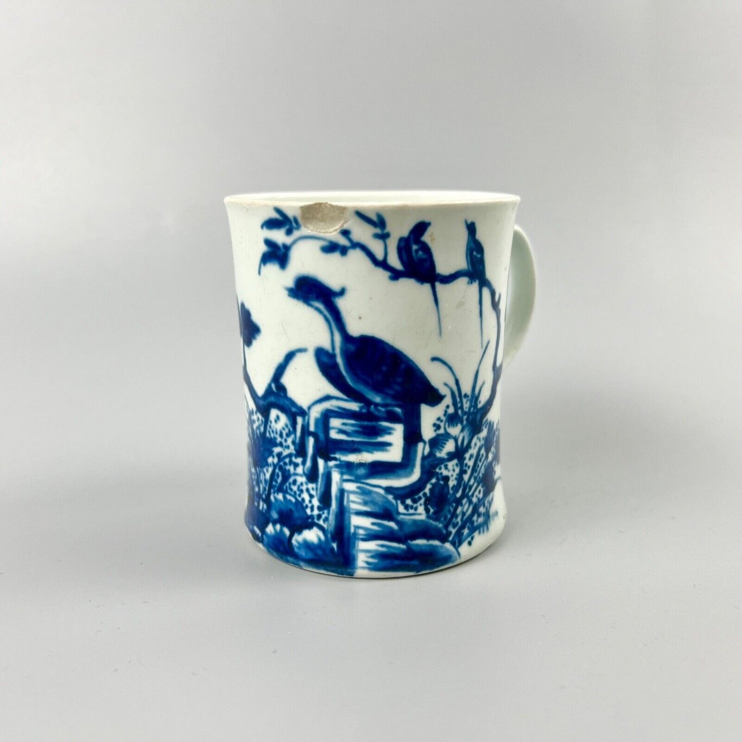 A v. rare Worcester b/w mug painted 'Nesting Crane' Pattern IC21 Branyan c1756-8