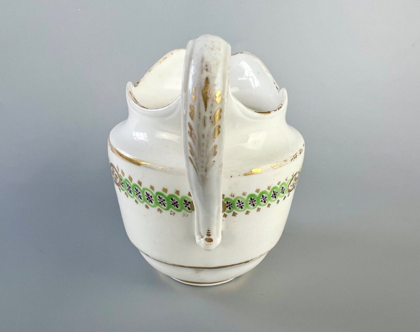 A Barr Worcester drum-shaped cream jug c.1795