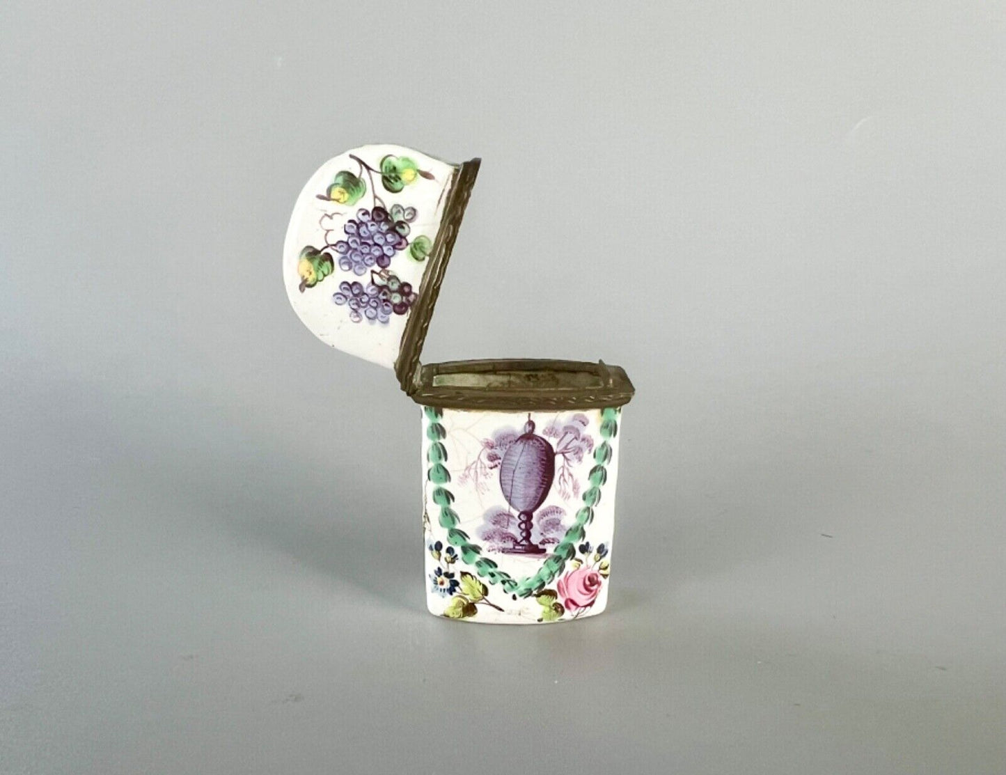 A rare c1775 Birmingham/South Staffs enamel scent bottle case