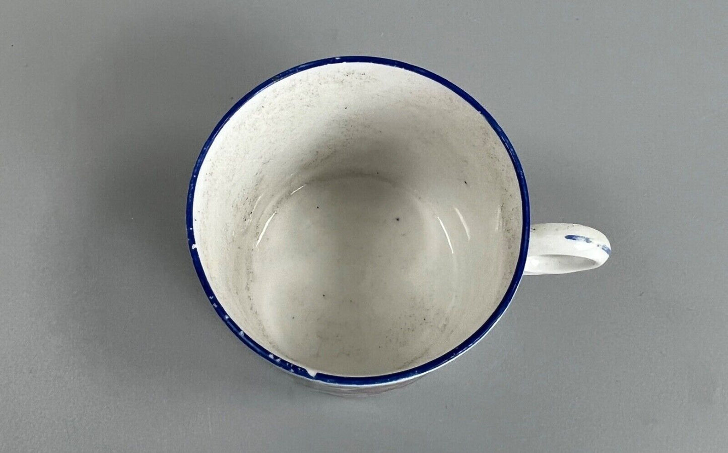 An early 19thc New Hall coffee can  and saucer in pattern number 1444