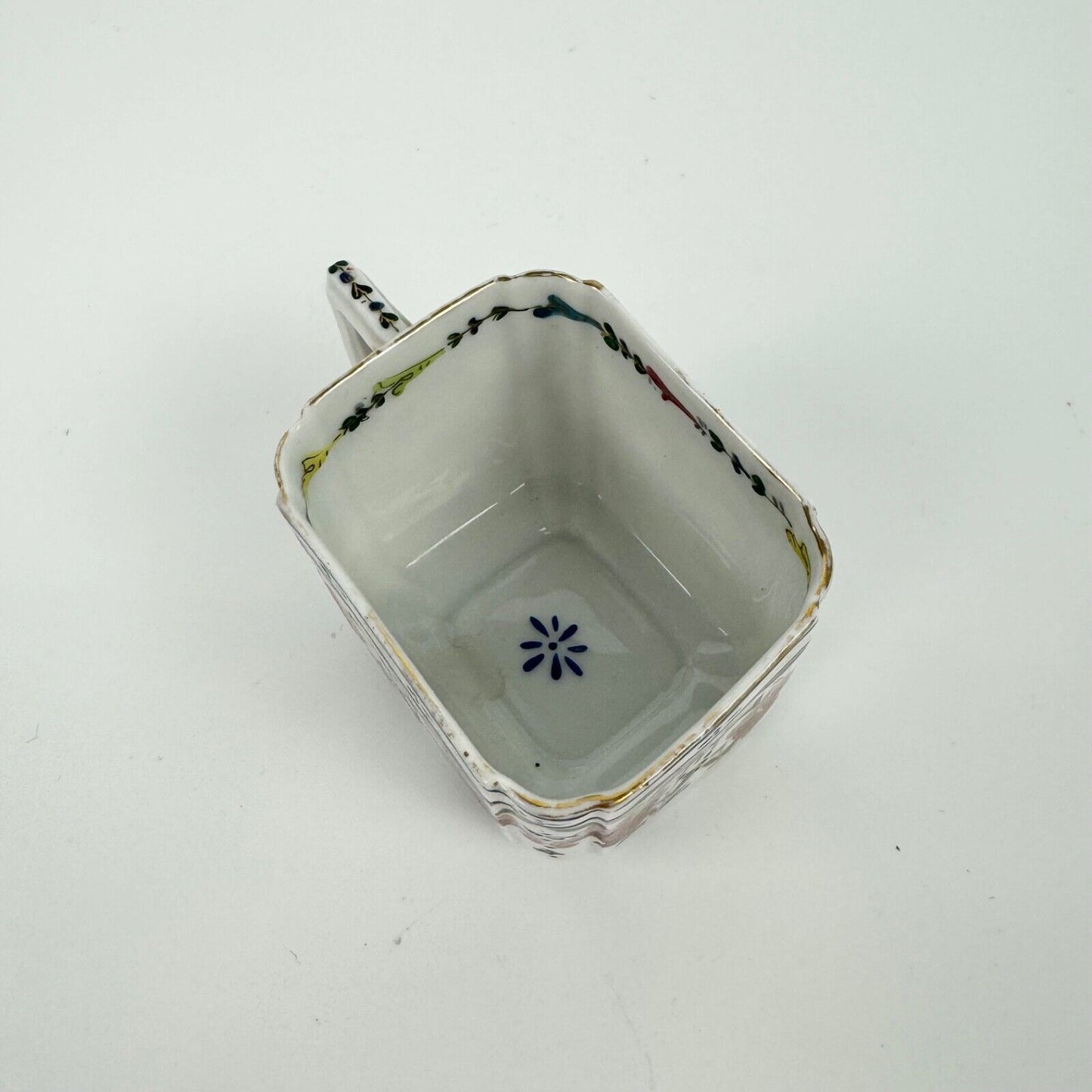 An attractive early 20thc Royal Vienna cabinet cup and saucerc. 1890-1940