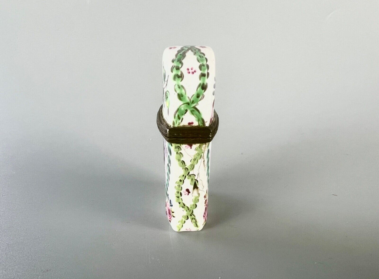 A rare c1775 Birmingham/South Staffs enamel scent bottle case