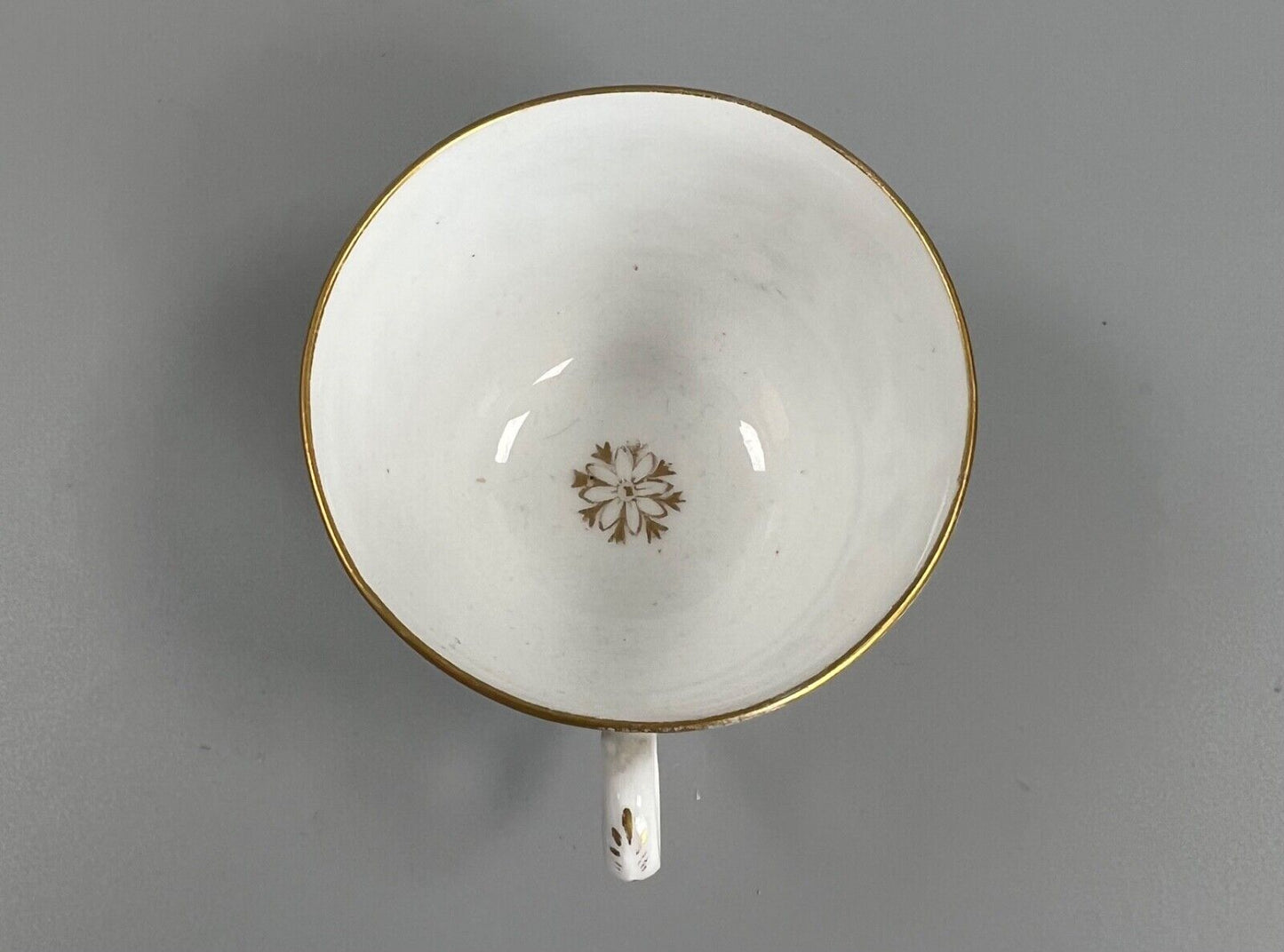 An early 19thc New Hall teacup and saucer in pattern number 1263