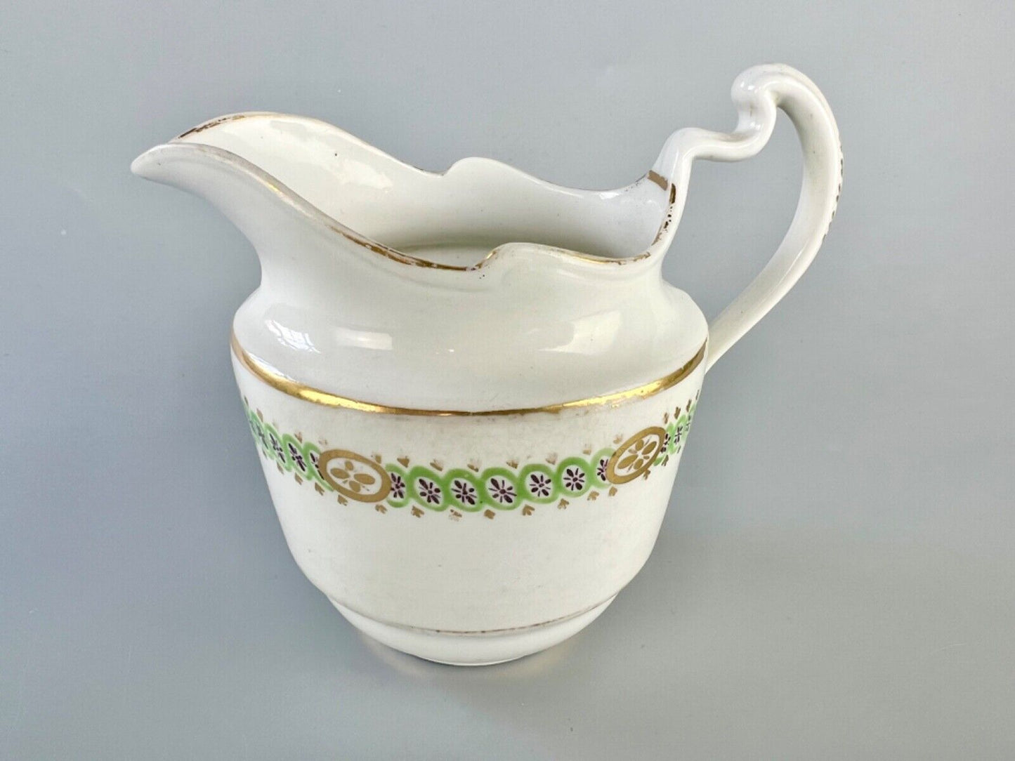 A Barr Worcester drum-shaped cream jug c.1795