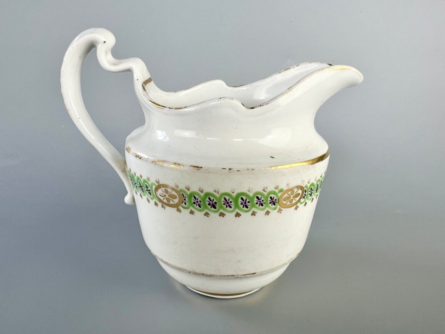 A Barr Worcester drum-shaped cream jug c.1795