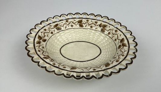 A Finely Painted Reticulated Creamware Small Tazza/Basket c.1795