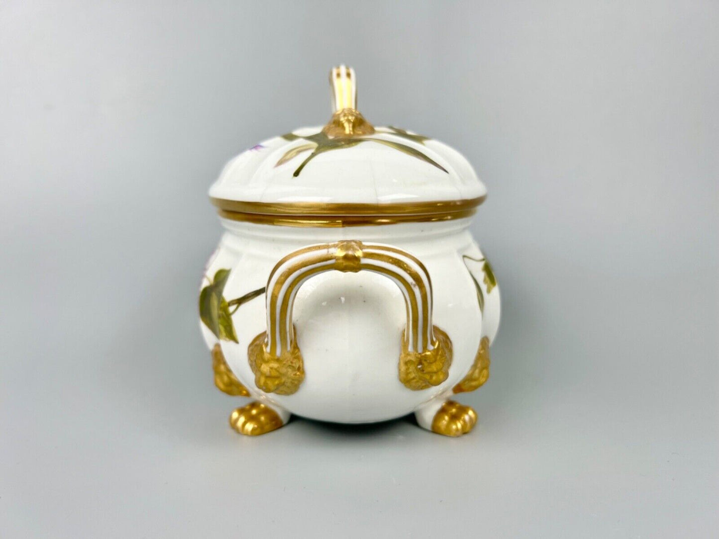 A superb Derby Quaker Pegg-painted botanical sauce tureen. c.1815