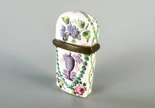 A rare c1775 Birmingham/South Staffs enamel scent bottle case