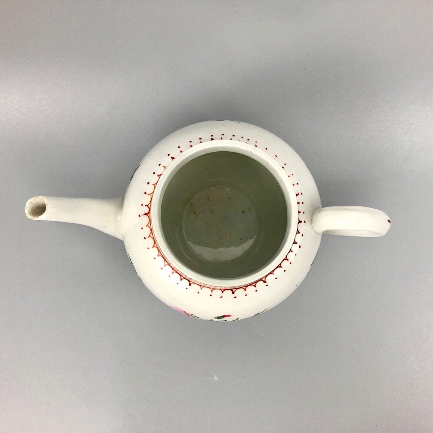 A First Period Worcester Teapot Painted With Floral Sprays c1770