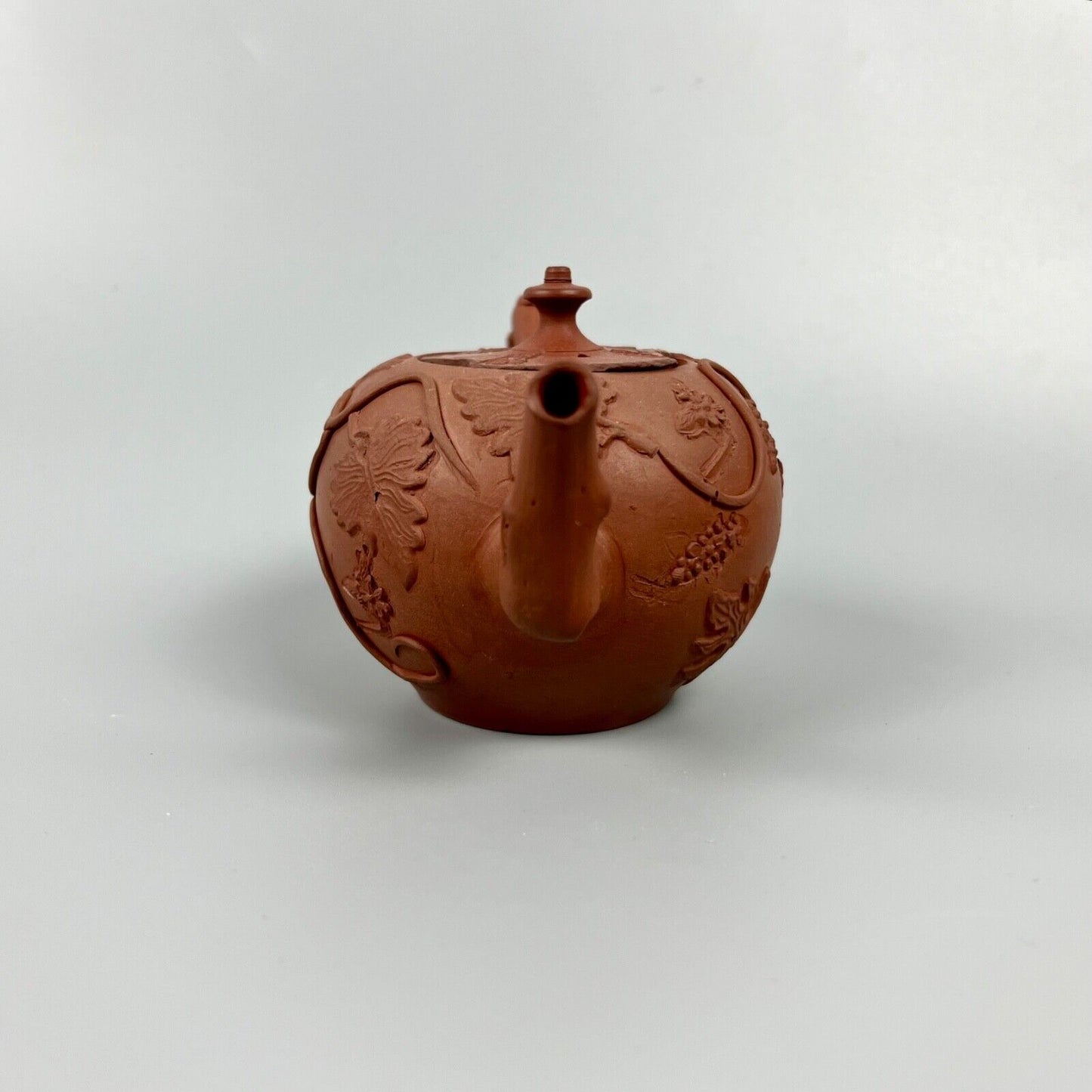 A Diminutive Staffordshire red stoneware teapot with sprigged decoration c.1760