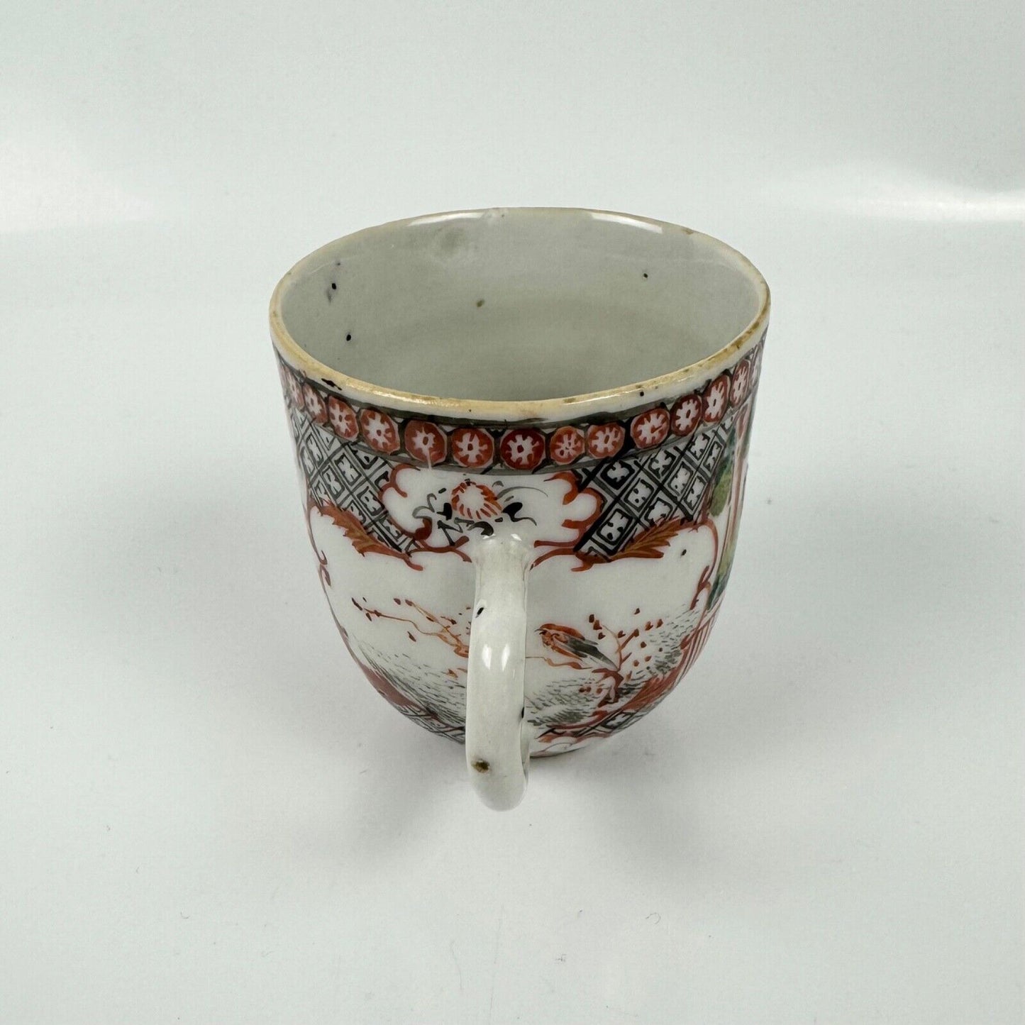 A fine 18thc Chinese mandarin pattern coffee cup c1745