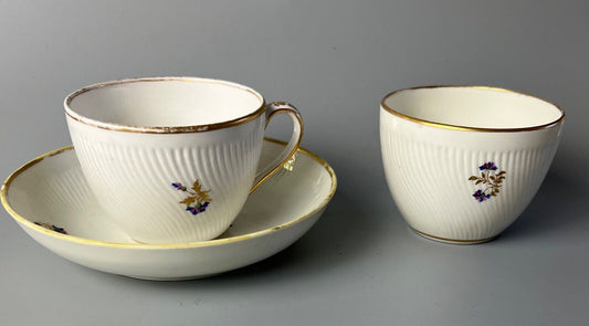 A late 18thc Derby incised twist moulded trio in pattern number 129 c.1790
