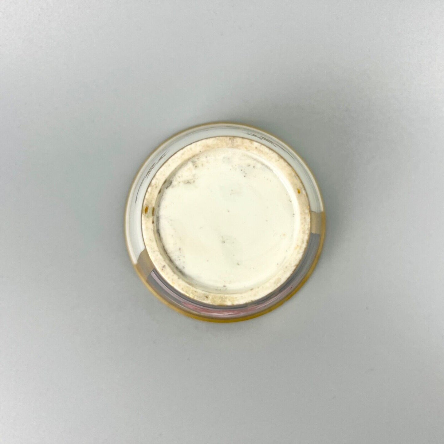 A very finely painted Worcester beaker/tumbler in Billingsley style c1795-1800