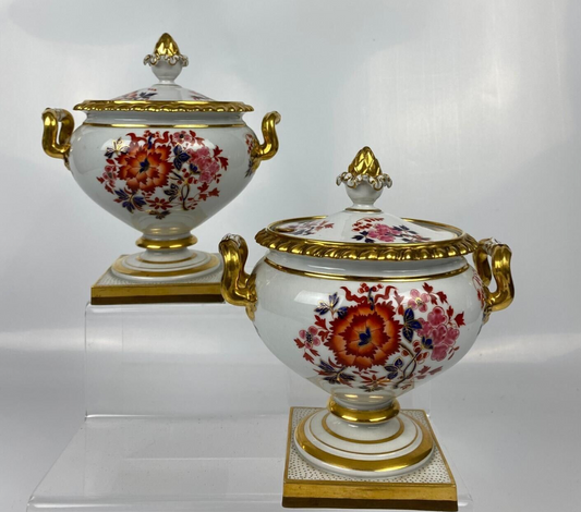 FLIGHT BARR AND BARR PAIR OF SAUCE TUREENS PAINTED WITH JAPANESE FLOWERS C.1815